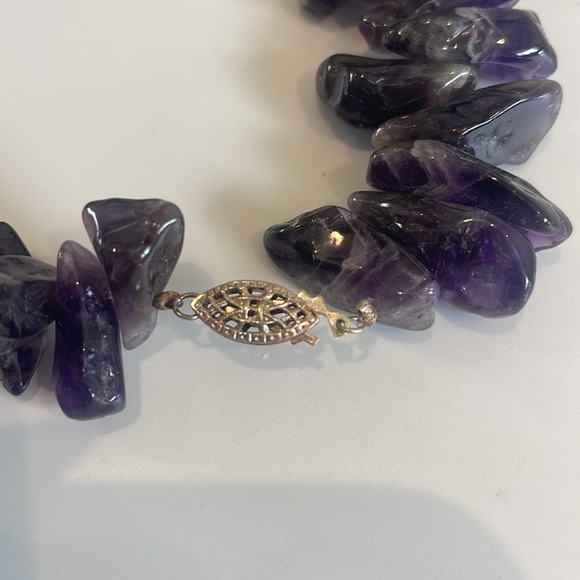 chunky Nauruan Amethyst necklace with Sterling silver clasp - Picture 3 of 10